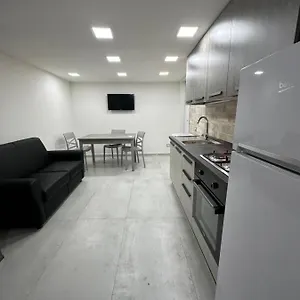 https://charly-home.hotels-amalfi.com
