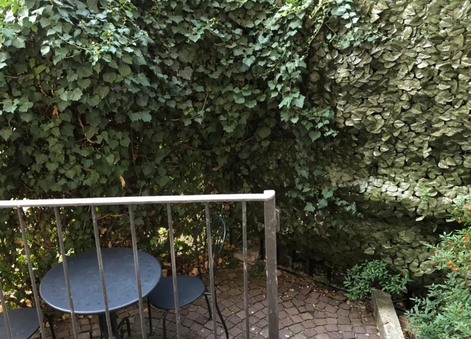 Lovely 2 Room Apartment With Small Garden Milan